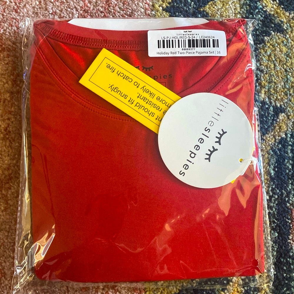 Little sleepies holiday red Two piece 16 nib